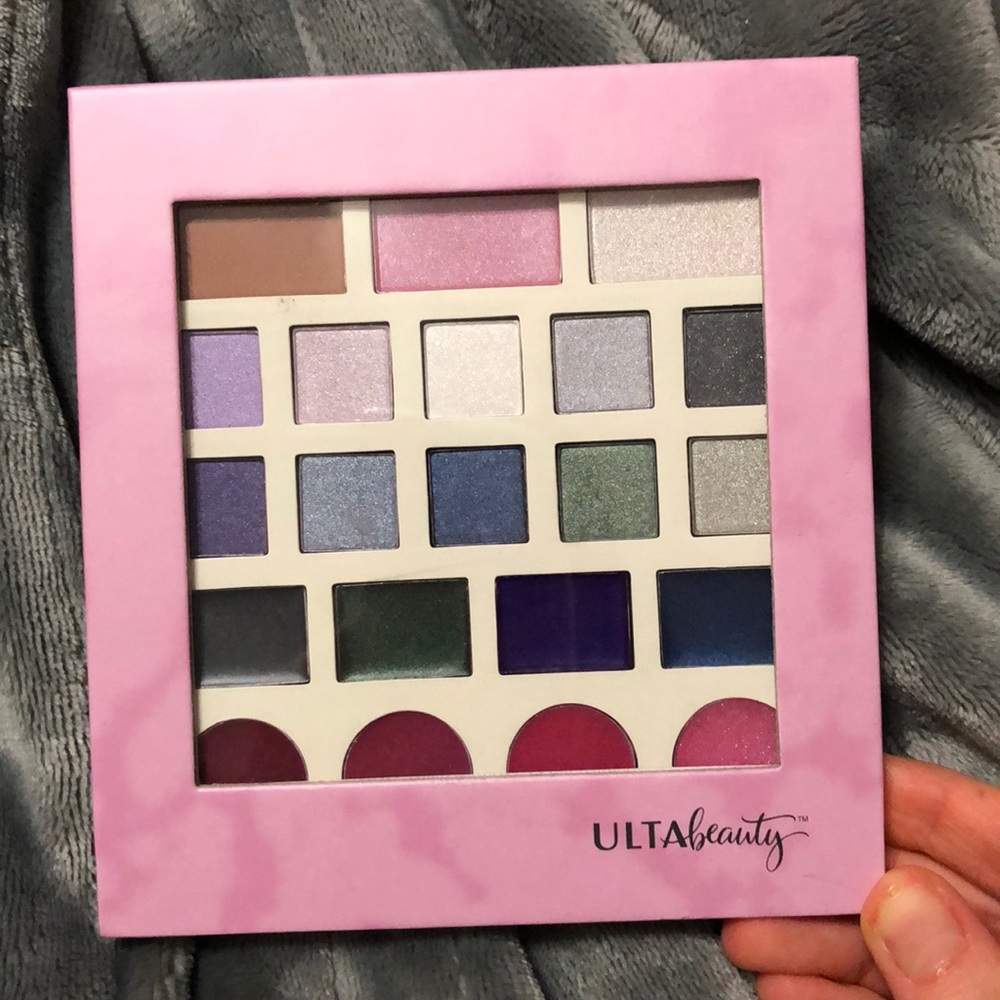Ultabeauty makeup palette.